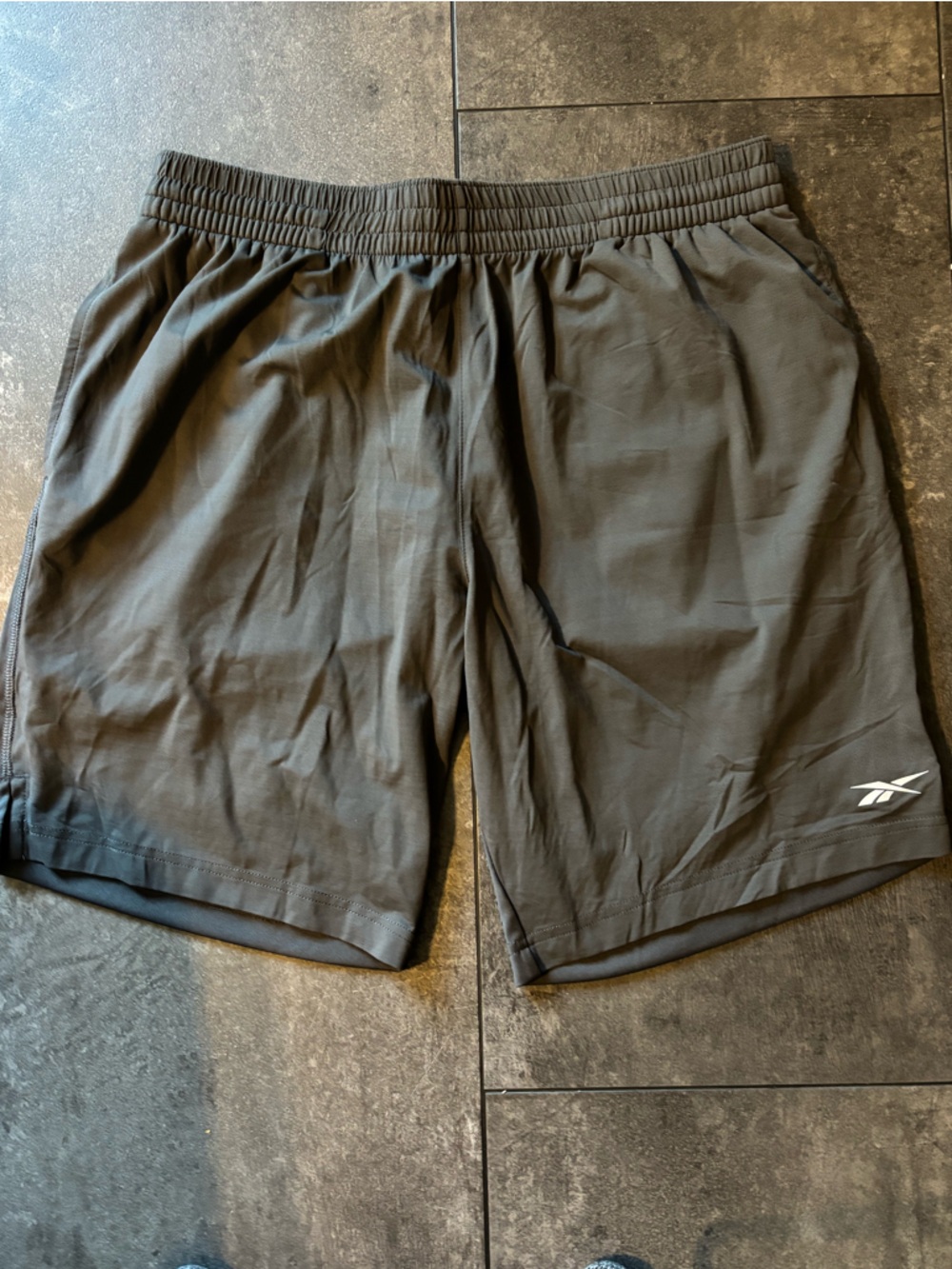 Reebok Men's charcoal small Athletic Shorts